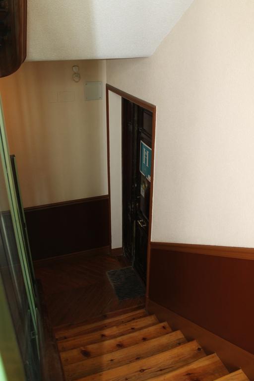 Hostal Graciela Madrid Exterior photo